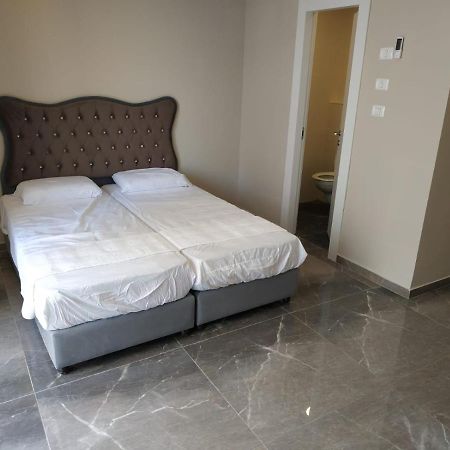 Aparthotel Wetour Gerusalemme Esterno foto
